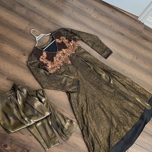 Formal Pakistani dress and shalwar BRAND NEW